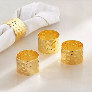 Anneaux de serviette élégants en forme de feuille d'or Qualité créative Porte-serviettes en métal Vente en gros Anneaux de serviette en métal plaqué or Conception de feuille - Product Image 4