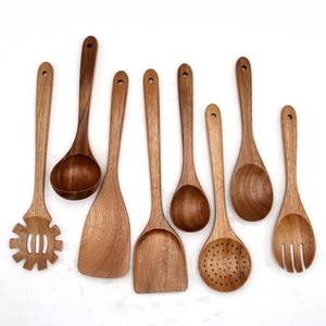 Cuchara de vajilla de madera de mango largo al por mayor para comer, mezclar y revolver para ocasiones de boda en Vietnam - Product Image 1