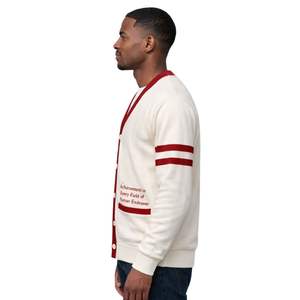Cardigan Kappa Alpha Psi Kream, tricot de qualité supérieure, boutonné sur le devant, avec écusson brodé de lettres grecques, taille fidèle, vêtement classique de fraternité - Product Image 3