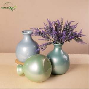 Vase de table en bambou enroulé Art Déco fait à la main - Décoration écologique et durable avec diamètre personnalisé - Product Image 1