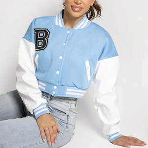 Veste universitaire en laine utilitaire d'automne mince et élégante pour femmes, coupe carrée, patch brodé personnalisé, fabricant de coton conçu - Product Image 4