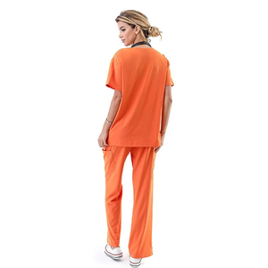 Uniformes de gommage médicaux Offre Spéciale à vendre Uniformes de médecin de qualité supérieure à prix de gros fabriqués au Pakistan - Product Image 2