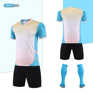 Kits de fútbol Unisex de alta calidad personalizados OEM de fábrica Conjunto Uniformes de camisetas de fútbol de club de equipo 100% Poliéster de secado rápido - Product Image 5