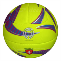Balón de Voleibol de Playa de PVC Suave y Duradero de Primera Calidad, Colores Personalizados, Logotipo Bordado a Máquina, para Entrenamiento de Adultos - Reema Technologies