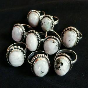 Meilleure qualité arc-en-ciel pierre de lune Agate bague en argent allemand gros pierres précieuses anneaux à bas prix - Product Image 1