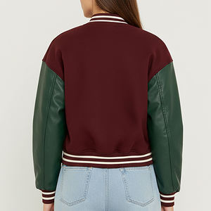 Chaqueta de Béisbol Varsity Personalizada con Mangas de Cuero y Logotipo Bordado en Chenille, Estilo Hip Hop, Moda Urbana - Product Image 3