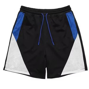 Pantalones cortos de algodón y poliéster de verano con correa elástica para exteriores con impresión por sublimación para hombres disponibles en diferentes colores de buena calidad - Product Image 3