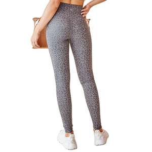 Mallas de compresión para correr de cintura alta para mujer, mallas de diseño muy único para gimnasio, pantalones de yoga con estampado de leopardo, mallas de alta moda - Product Image 5