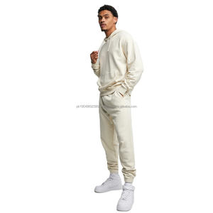 Nuevo Chándal Deportivo de Moda, Ajustado, Transpirable, de Dos Piezas, Chándal Deportivo Liso para Hombre - Product Image 1