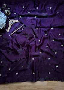 Hermoso estilo de elevación con este sari de seda de espacio puro y blusa de diseñador Fiesta india y ropa de mujer de boda - Product Image 4