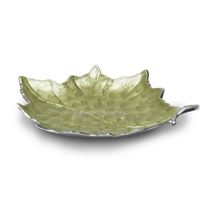 Bols de service décoratifs fantaisie en aluminium en forme de coeur couleur noire bols de service de nourriture à usage multiple de table - Product Image 4