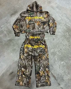 Sudadera con capucha y cremallera de camuflaje Retro, conjunto de dos piezas, ropa deportiva Y2K, sudadera de gran tamaño con letras para hombre, conjunto de pantalones informales Drawstr - Product Image 1