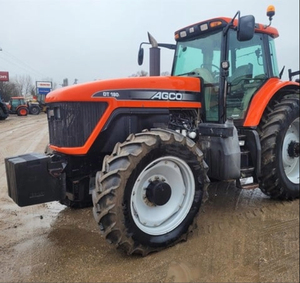 อะไหล่และอุปกรณ์เสริมรถแทรกเตอร์ Ventrac DT180A 4WD มือสองสภาพดี พร้อมชิ้นส่วนเครื่องยนต์ประสิทธิภาพสูงสำหรับเครื่องจักรกลการเกษตร - Product Image 1