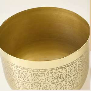 Jardinière en fer martelé la plus vendue avec support Articles de décoration pour la maison disponibles en vrac en provenance d'Inde - Product Image 5