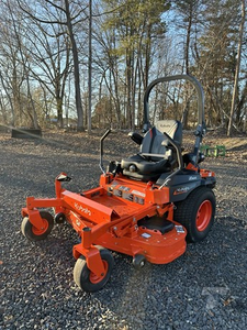 2026 Kubota Z252 Z724 Z725 Zero Turn Lawn Mower 24HP Kawasaki <b>Engine</b> 54 Inch Fabricated Deck Riding Mower for Sale - Product Image 2