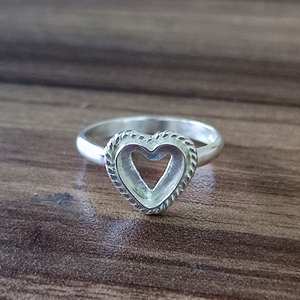 แหวนเงินแท้ 925 คุณภาพสูง รูปหัวใจ ขนาด 7 มม. แบบเซมิ-มูนท์ สำหรับผู้หญิง งานแฮนด์เมดอย่างดี - Product Image 6