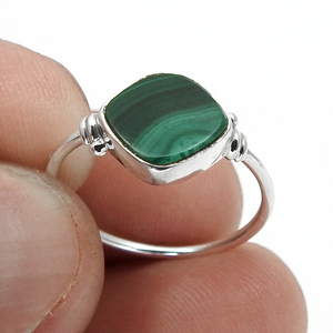 Bague en forme de coussin en argent sterling 925 avec pierre précieuse de malachite naturelle pour femme fille bijoux faits à la main fournisseur à prix d'usine direct - Product Image 2