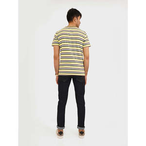 เสื้อยืดคอกลมทรงปกติ ผ้าฝ้ายแท้ 100% ระบายอากาศได้ดี เนื้อผ้าเจอร์ซีย์หนา เหมาะสำหรับใส่หน้าร้อน พร้อมป้ายยี่ห้อแบบกำหนดเอง รุ่นใหม่ - Product Image 4