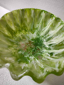 Handcrafted Eco-Friendly Ruffled Resin <b>Bowl</b> Green and <b>Pink</b> Swirl Base Decorative Table Centerpiece for Weddings Indian Product - Product Image 3