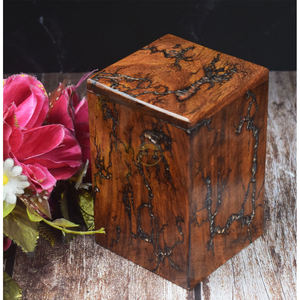 Urne funéraire faite à la main avec boîte Litchen Berg-superbe urne en bois-urne personnalisée pour cendres humaines et animales par AYAANS - Product Image 2