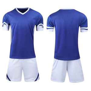 Uniforme Deportivo Unisex de Talla Grande, de Secado Rápido y Transpirable, Fabricación en Pakistán, Servicio OEM, Uniforme de Fútbol Liso Teñido - Product Image 3