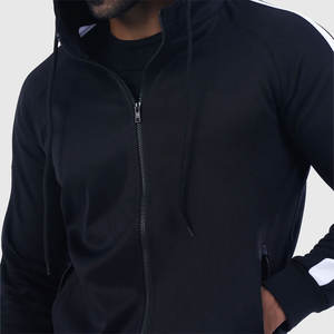 Pull à capuche en polyester de style urbain Fashion Forward Sweat à capuche en polyester doux brossé à l'intérieur confortable et chaud - Product Image 5