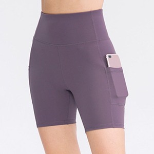 Nouveau short de yoga de poche Short de sport serré en nylon nu pour femme fabriqué par Hawk Eye Sports - Product Image 1