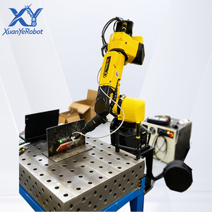 Système de formation pour <span class=keywords><strong>robot</strong></span> de soudage <span class=keywords><strong>FANUC</strong></span> M-10iD/12, 12 kg, 1441 mm, avec torche Apollo 500, suivi de la couture laser, projet d'enseignement - Product Image 1