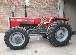 รถแทรกเตอร์มือสอง Massey Ferguson 290 4WD 230 แรงม้า คุณภาพสูง ราคาถูก เหมาะสำหรับทุกสภาพพื้นที่และระบบทดปรับพื้นที่เพาะปลูก พร้อมปั๊ม  ขาย - Product Image 2