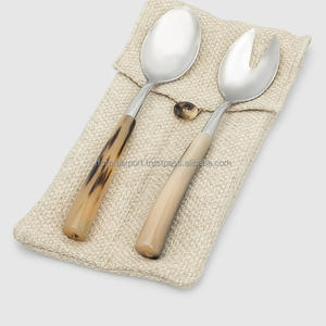 RF Crafts Ensemble de couverts en métal faits à la main avec poignée en résine Nouveau design de couverts pour les mariages-Fournisseur en vrac polonais miroir - Product Image 3