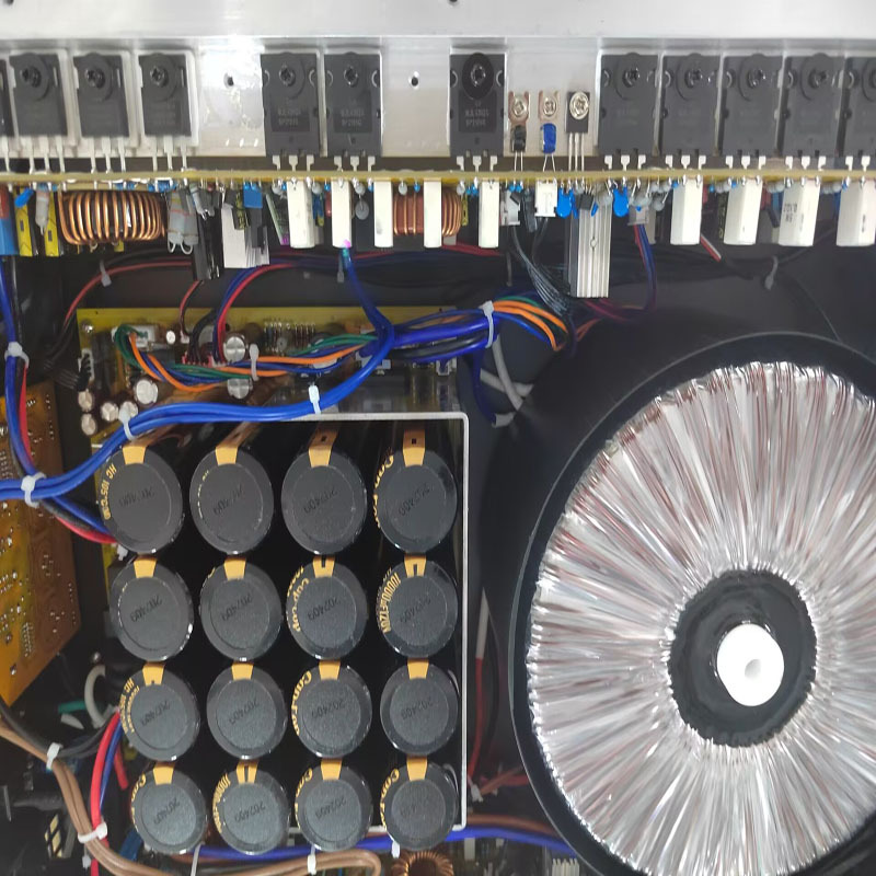 amplifier 3000 watts professional power