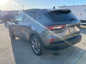 Ford Escape Hybrid ST-Line FWD 2025 - Product Image 6