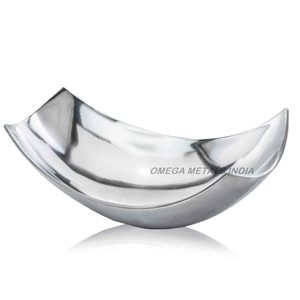 Latest Designs Silver Abstract <b>Metal</b> <b>Bowl</b> with Unique Wavy Edges and Dual-Tone Finish for Stylish Decorative and Dining Use - Product Image 2