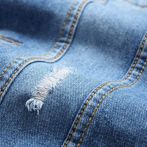 Veste en jean d'hiver durable et légère pour hommes avec un design durable adapté à une tenue décontractée donnant une apparence intelligente et élégante - Product Image 5