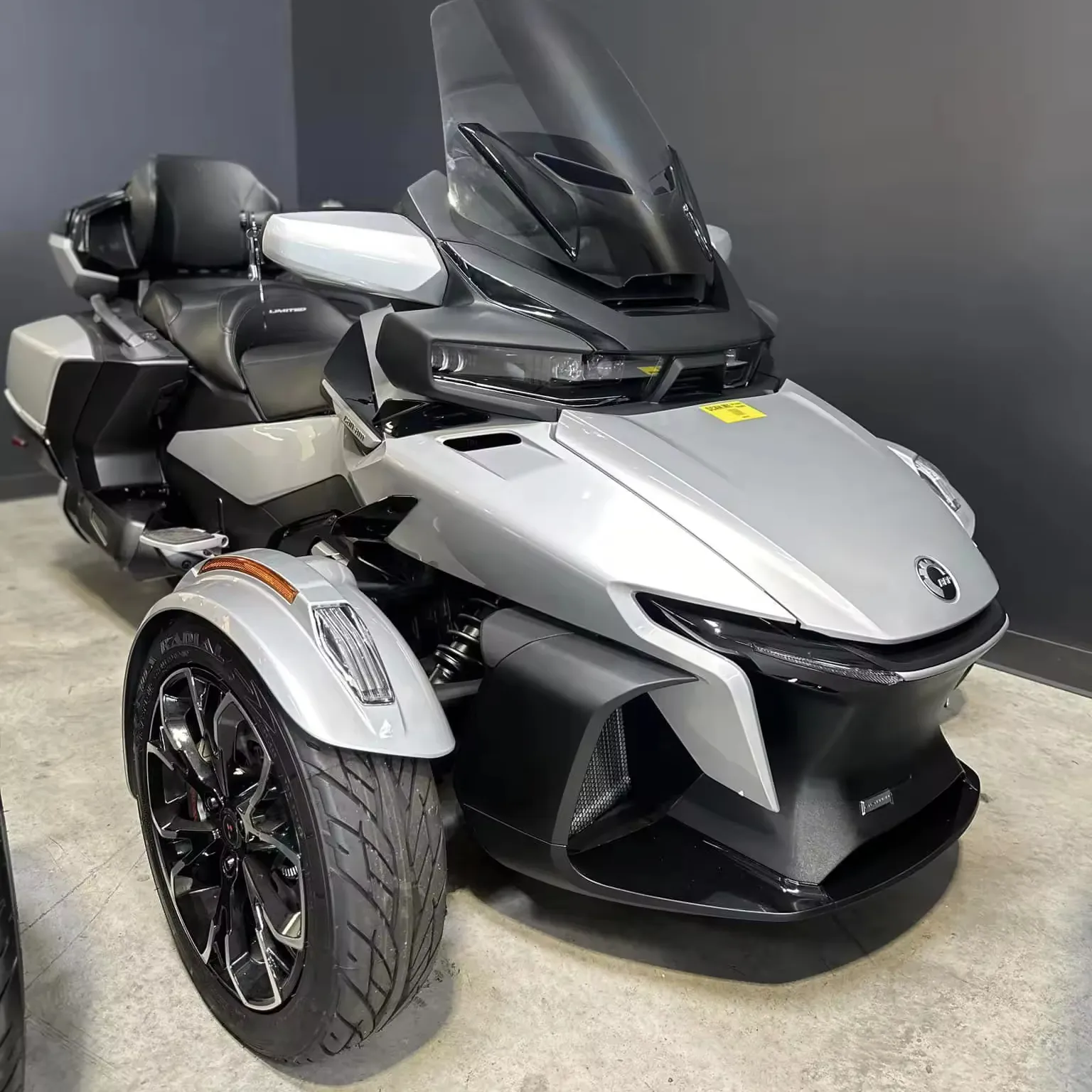 2023 CAN AM SPYDER F3 LIMITED