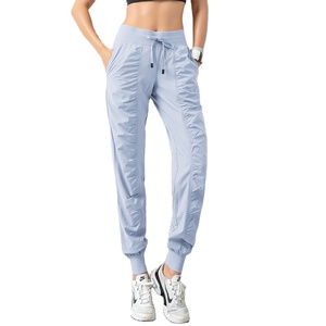 Surdimensionné Streetwear baggy pantalons de survêtement pantalons blanc personnalisé taille élastique couleur bloc pantalon femmes pantalons de survêtement - Product Image 4