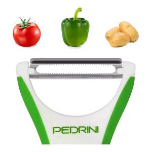 Éplucheur à pommes de terre multifonction Pedrini, lame dentelée, plastique blanc et vert, outil pour fruits et légumes - 04GD166 - Product Image 2
