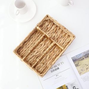 ถาดใส่ช้อนส้อมทำจากผักตบชวาแบบถัก - Product Image 3