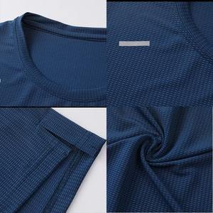 Comfortable Custom Short Sleeve T <b>Shirt</b> Slim Fit Reflective Strip Gym <b>Shirts</b> <b>Men</b> Dry Fit Athletic T <b>Shirt</b> - Product Image 5