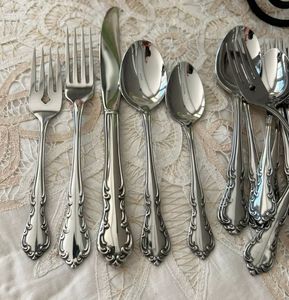 Juego de cubiertos de metal de acero inoxidable Chapado en diseñador para cenas reales, banquetes de lujo, ocasiones elegantes - Product Image 4