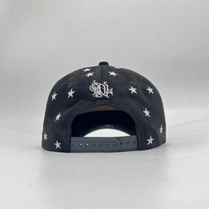 Casquette de baseball Gorras doublée de satin avec logo brodé sur mesure Casquette de luxe de haute qualité pour hommes 5 panneaux en daim Trucker Club Hat for Men - Product Image 4