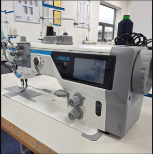 Máquina de coser industrial de triple arrastre adaptable para trabajos pesados con puntada de pespunte y construcción de acero, mango de plástico - Product Image 5