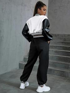 Veste universitaire personnalisée pour femmes Veste de baseball Letterman OEM avec manches en cuir et broderie en chenille - Product Image 3