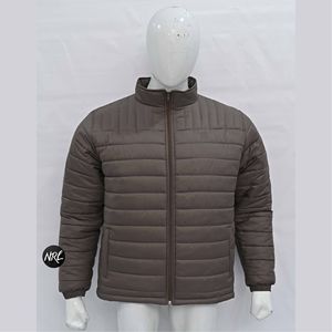 Veste matelassée imperméable de haute qualité avec logo personnalisé, style décontracté d'hiver, fermeture éclair, coupe-vent et légère pour homme - Product Image 1
