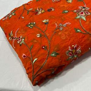 ผ้าโพลีเอสเตอร์พิมพ์ลายดิจิทัลแบบกำหนดเอง ลายด็อบบี้ดอท เป็นมิตรกับสิ่งแวดล้อม สำหรับผ้าม่านและปลอกหุ้มเก้าอี้ในงานสิ่งทอภายในบ้าน ขายส่ง - Product Image 3