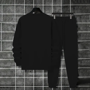 Conjunto informal de 2 piezas para hombre, Sudadera con cuello redondo y pantalones deportivos con estampado de rayas, tejido de punto de algodón 100% - Product Image 3