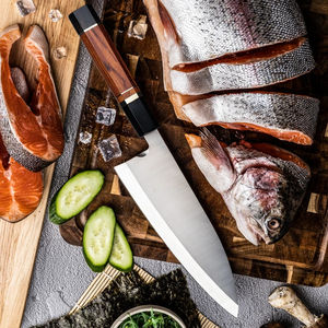 Cuchillo Deba Moderno Grandsharp de 8'' para Sushi, Cuchillos Japoneses para Sashimi, Pescado y Salmón con Mango de Cuerno de Búfalo Negro y Madera de Hierro del Desierto - Product Image 4