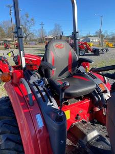 ซื้อรถแทรกเตอร์ Mahindra 1635 CAB HST ขับเคลื่อน 4 ล้อ สำหรับการเกษตร สภาพใหม่/มือสอง จากโรงงาน - Product Image 5