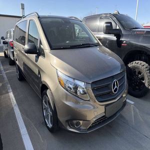 Mercedes-Benz Metris Passenger 2017 USADO EN BUEN ESTADO - Product Image 2