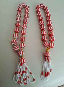 Collares con cuentas de cristal con colgante de latón de temática tribal con acabado antiguo hechos a medida ideales para diseñadores de joyas nativas para reventa - Product Image 4